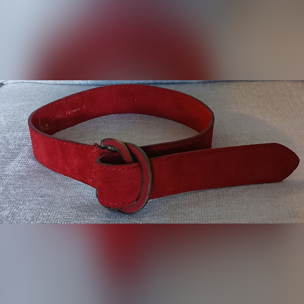 Vintage Vera Neumann Cranberry Suede Belt